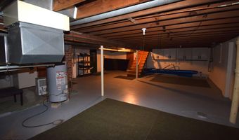 5601 Eldorado Ave, Altoona, PA 16601