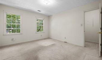 2501 Pine Cove Dr, Tucker, GA 30084