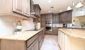 2240 LAKE ARIANA Blvd, Auburndale, FL 33823