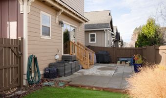 62905 DANIEL Rd, Bend, OR 97701