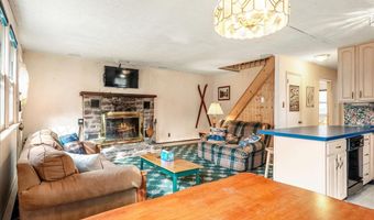 170 Fern Ridge Rd, Blakeslee, PA 18610