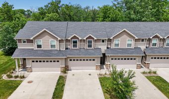 2707 Bobcat Dr, Ames, IA 50014
