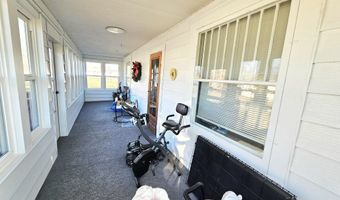 145 W 19TH St, Baxter Springs, KS 66713