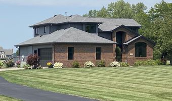 3563 Franklin Dr, Auburn, IN 46706