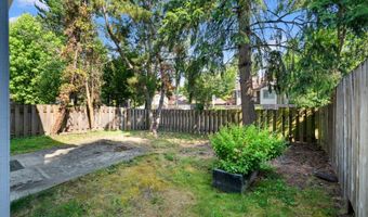 6025 SW CHERRYHILL Dr, Beaverton, OR 97008