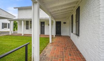 724 Green Blvd, Aurora, IN 47001