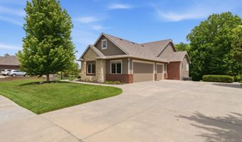 1210 E Rolling Hills Dr, Augusta, KS 67010