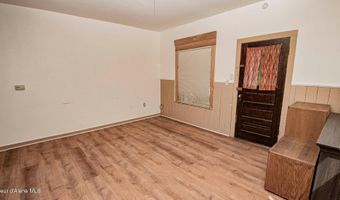 6962 Oak St, Bonners Ferry, ID 83805