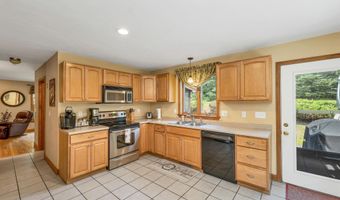 224 Rand Hill Rd, Alton, NH 03810