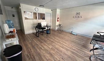 112 114 N 8th St, Allentown, PA 18101