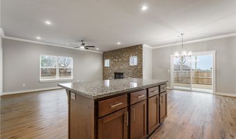 2908 SW Grandshire Ave, Bentonville, AR 72713