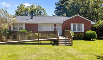4083 Pitt St, Ayden, NC 28513