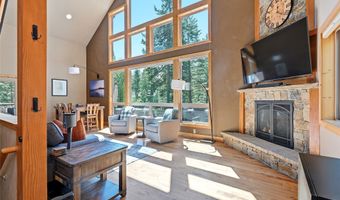 14583 Sylvan Dr, Bigfork, MT 59911