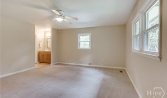 110 Pioneer Dr, Athens, GA 30605