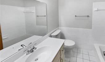 1531 Briarknoll Cir, Arden Hills, MN 55112