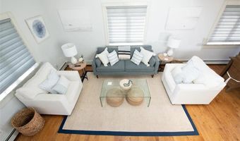 163 Morrison Ave, Middletown, RI 02842