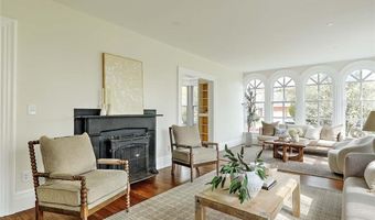 53 Jennys Ln, Barrington, RI 02806