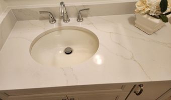 10456 PARTHENON Ct 10456, Bethesda, MD 20817