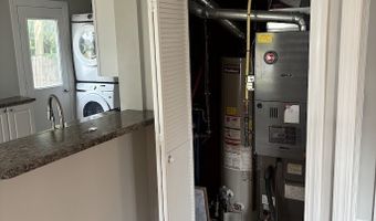 3109 Story St, Ames, IA 50014