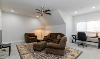 5910 SW Dryden Rd, Bentonville, AR 72713