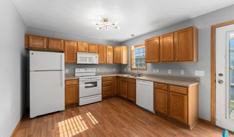 1812 S Mulberry Ave C, Brandon, SD 57005