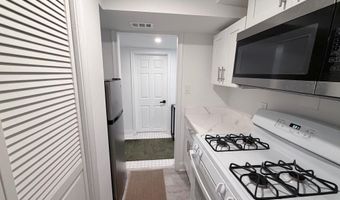 805 MALCOLM X Ave SE, Washington, DC 20032