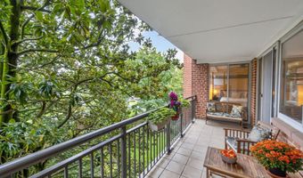3900 WATSON Pl NW B-1G, Washington, DC 20016