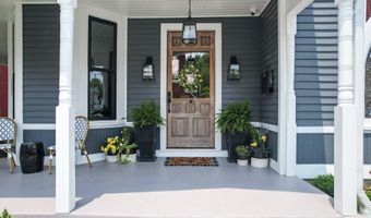 105 E 4th St, Augusta, KY 41002