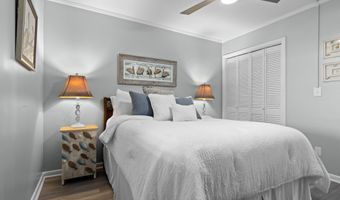 2111 W Fort Macon Rd 204, Atlantic Beach, NC 28512