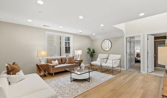 8008 GLENBROOK Rd, Bethesda, MD 20814