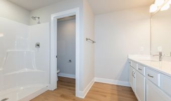 2231 Chan Dr, Adel, IA 50003