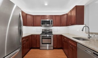 20604 CORNSTALK Ter 301, Ashburn, VA 20147