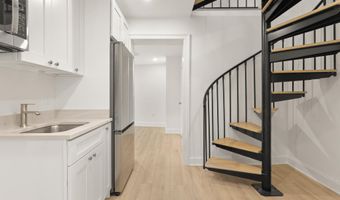 5522 LINCOLN St, Bethesda, MD 20817