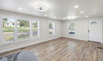 311 N School St, Cascade, ID 83611