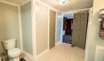 215 Bristol Ave, Andrews, NC 28901