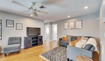 811 EAGLE Ln, Apollo Beach, FL 33572