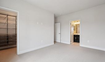 43109 CLARENDON Sq, Ashburn, VA 20148