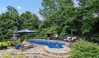 6 Leawood Pl, Bella Vista, AR 72715