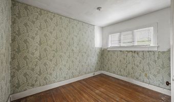 34-36 Crandall St, Adams, MA 01220