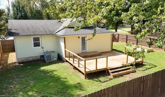 802 F St, Barling, AR 72923