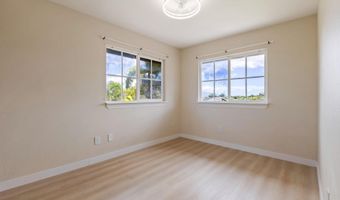 18 Puuaina Pl, Kahului, HI 96732