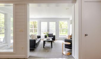 30-40 Fawn Ln, Accord, NY 12404