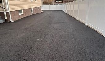 214 Franklin St, Bristol, RI 02809