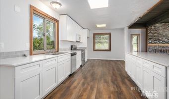 2304 N Montana Ave, Caldwell, ID 83605
