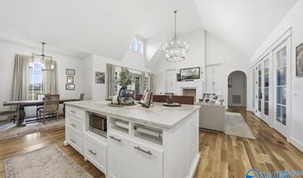 2582 S Broad St, Albertville, AL 35950