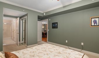 5 PARK Pl 102, Annapolis, MD 21401