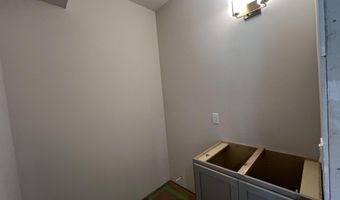 2813 Crinkle Root Dr, Fitchburg, WI 53711