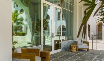 27 Admiralty Row 305, Alys Beach, FL 32461