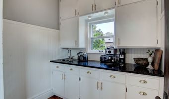 1704 Birch St, Eau Claire, WI 54703