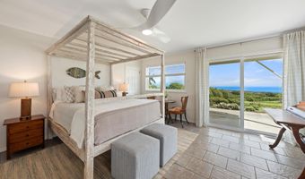 820 W Kuiaha Rd A, Haiku, HI 96708